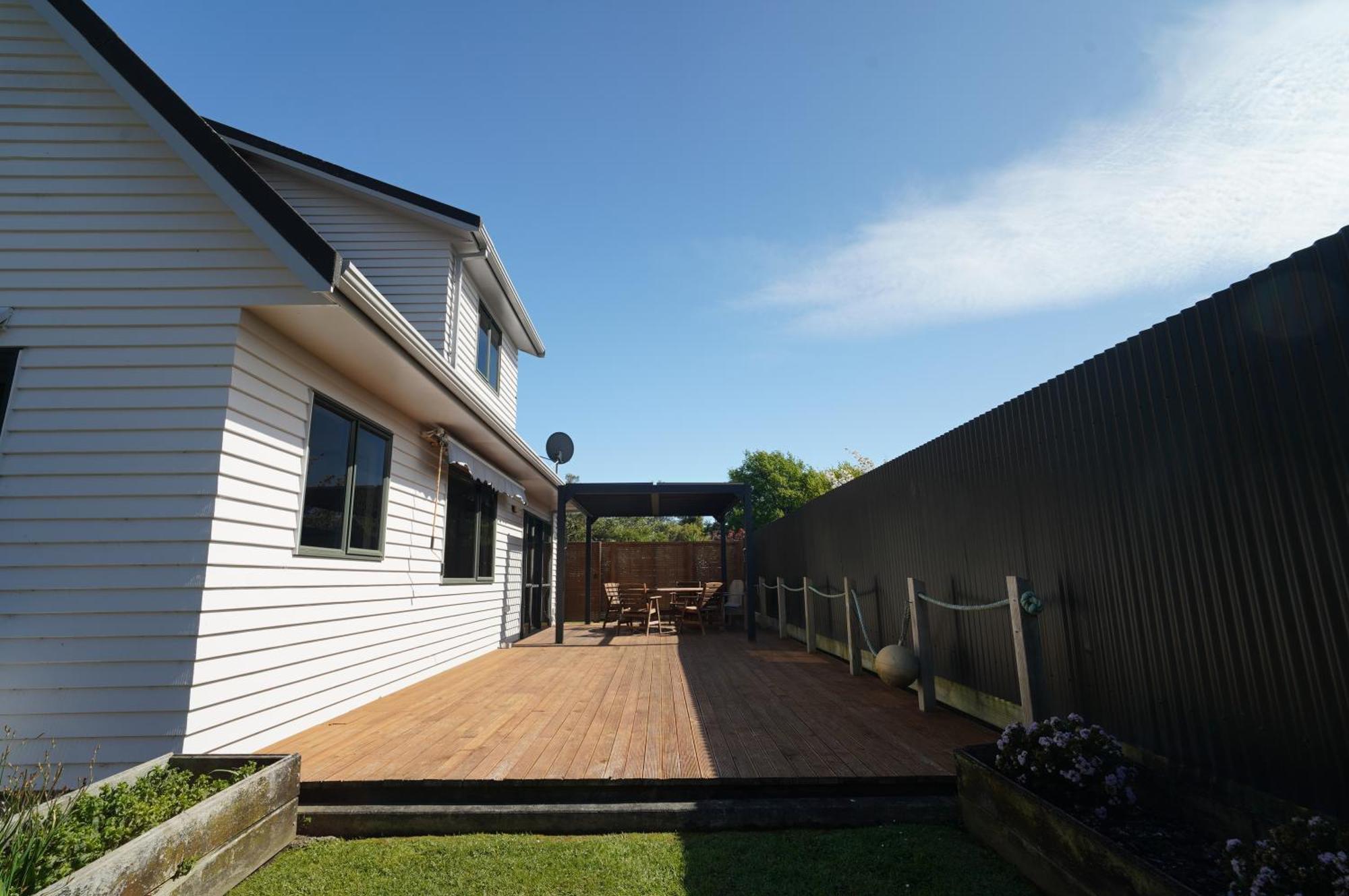 Atarau Grove Holiday House Paraparaumu Ngoại thất bức ảnh