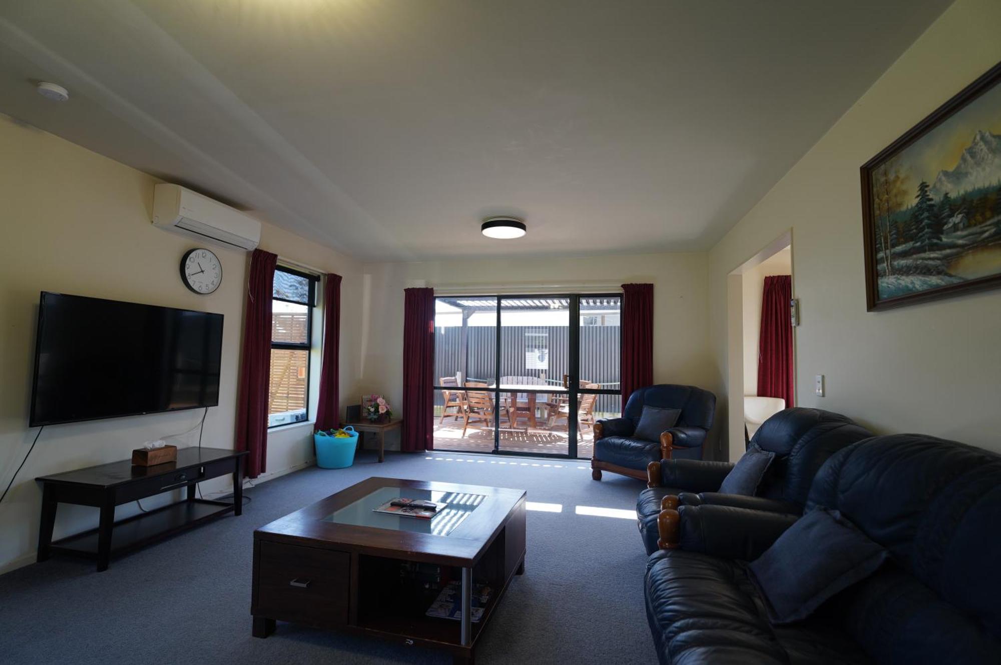 Atarau Grove Holiday House Paraparaumu Ngoại thất bức ảnh